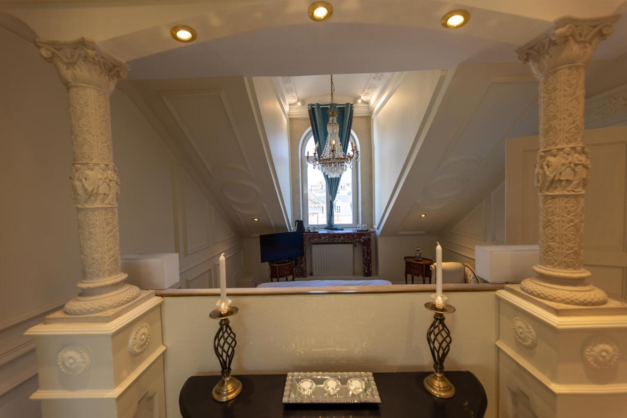 Palazzo Di Acqua Hotel Льо Ман Екстериор снимка