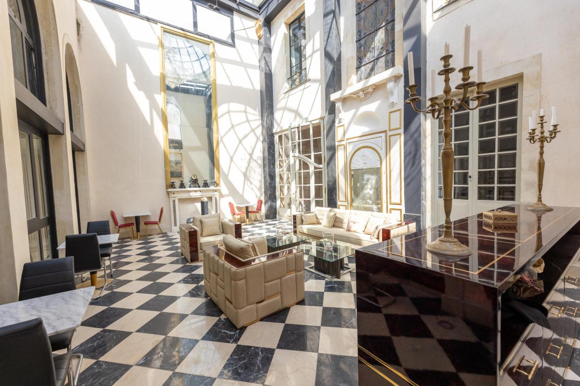 Palazzo Di Acqua Hotel Льо Ман Екстериор снимка